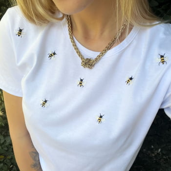 Camiseta bee