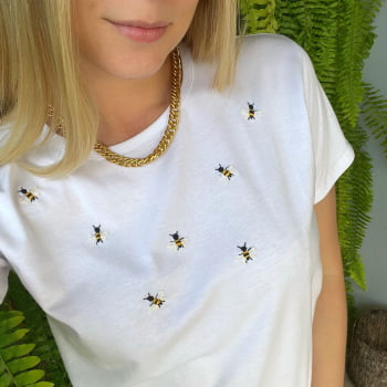 Camiseta bee