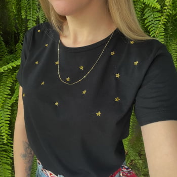 Camiseta Estrelinhas