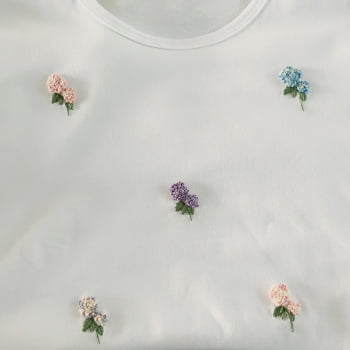 Camiseta Jardim de Hortênsias