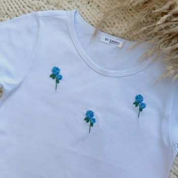 Camiseta Infantil Jardim de Hortências