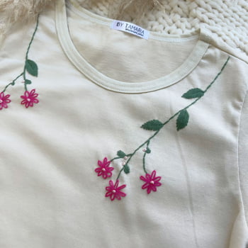 Camiseta Infantil Livia